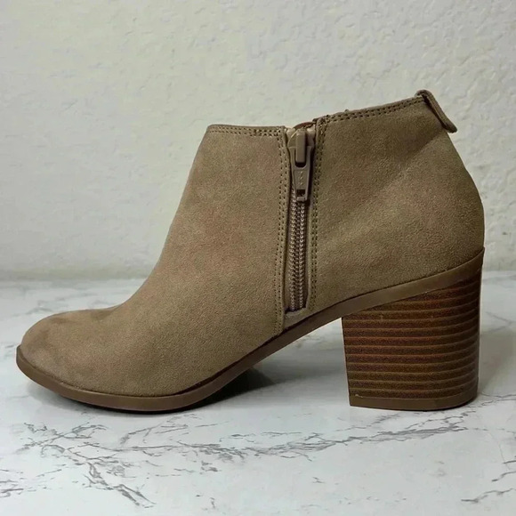 Style & Co. Womens Felaa Faux Suede Ankle Boots Size 5M - Picture 5 of 16